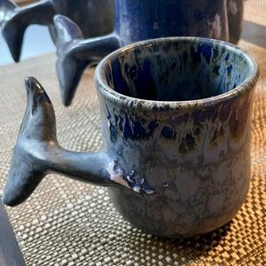 Small whale fin mug